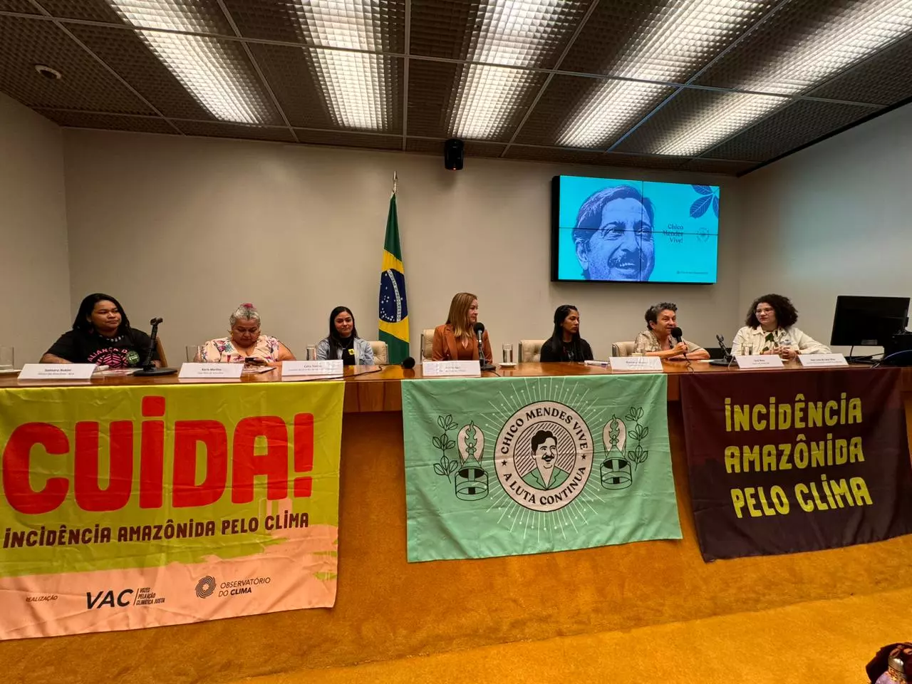 Mês da Mulher: jovem extrativista da Amazônia é aprovada em mestrado na UnB e reforça luta por educação em territórios tradicionais